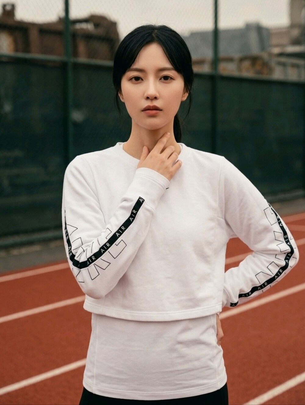Nike White Long-Sleeve Crop Sweatshirt with Black Sleeve Detail - Women